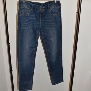 Size 4, Slim Slouch Denim Jeans.